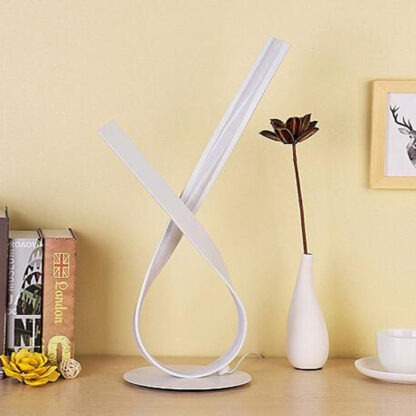 Kreative Designerlampe mit Fernbedienung – Bild 4